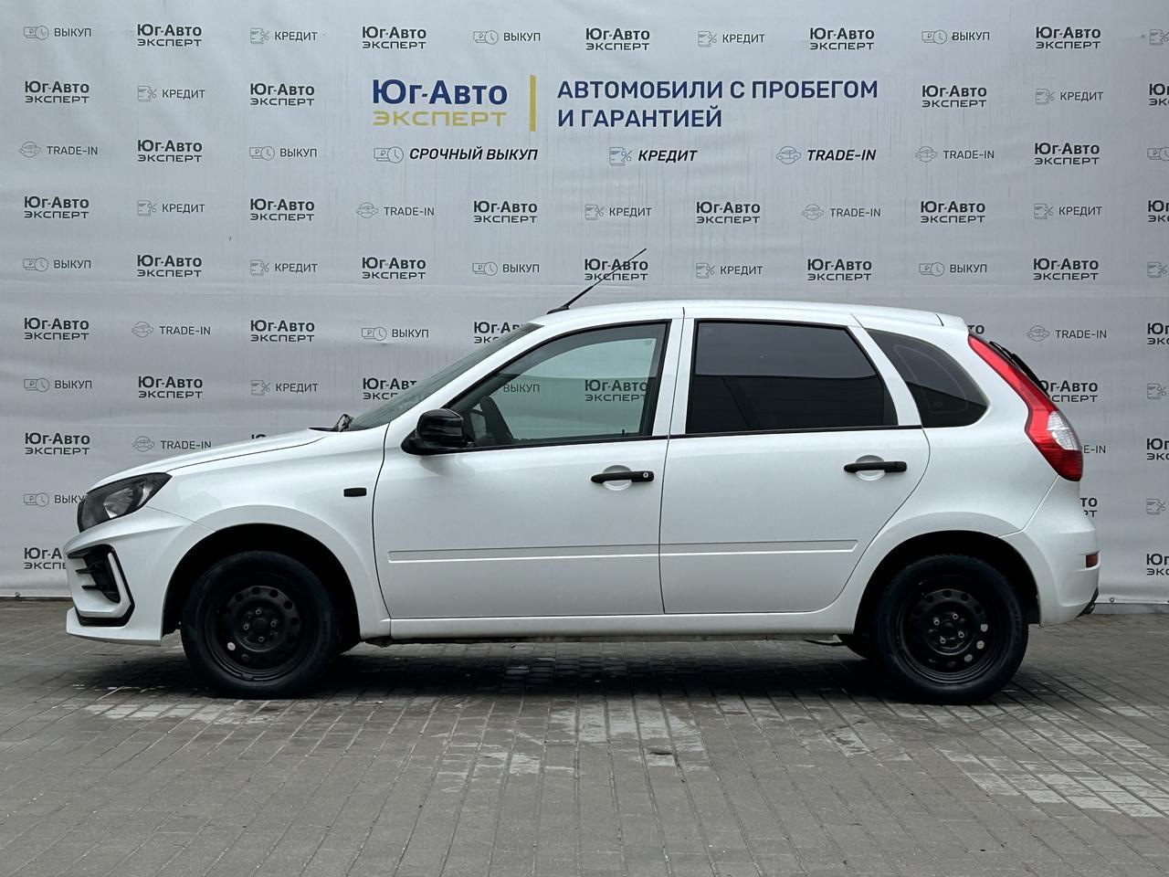 Автосалоны Юг-Авто Эксперт | Купить б/у LADA Granta Белый 1.6 MT 8кл (87 л.  с.) 2020 года по цене 742 000 рублей с пробегом в Новороссийске