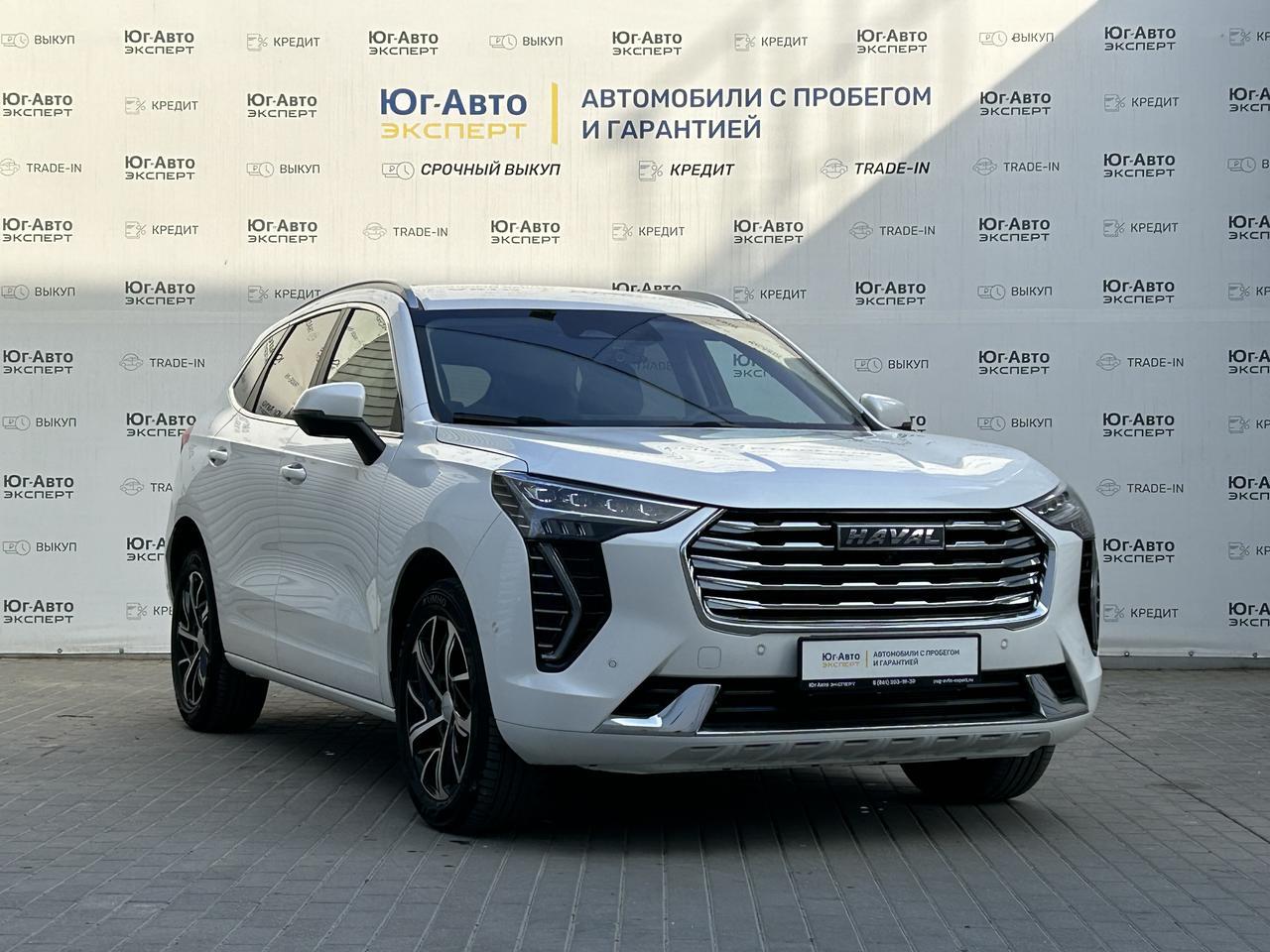 Купить б/у HAVAL JOLION 2023 по цене 2 155 000 руб в Юг-Авто. Пробег 14 000  км 1,5 DCT 4WD (150 л.с.) Белый