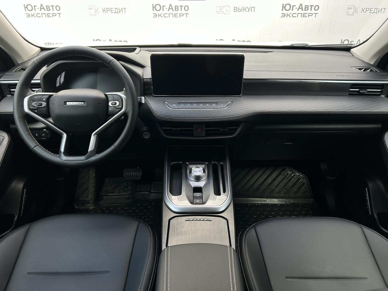 Купить б/у HAVAL JOLION 2023 по цене 2 155 000 руб в Юг-Авто. Пробег 14 000  км 1,5 DCT 4WD (150 л.с.) Белый