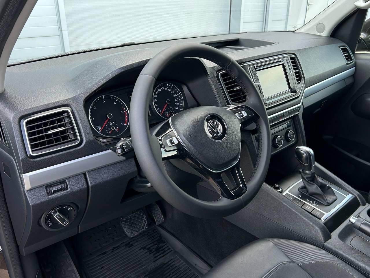 Купить б/у Volkswagen Amarok 2016 по цене 2 920 000 руб в Юг-Авто. Пробег  129 262 км 2.0 biTDI AT 4Motion (180 л. с.) Коричневый