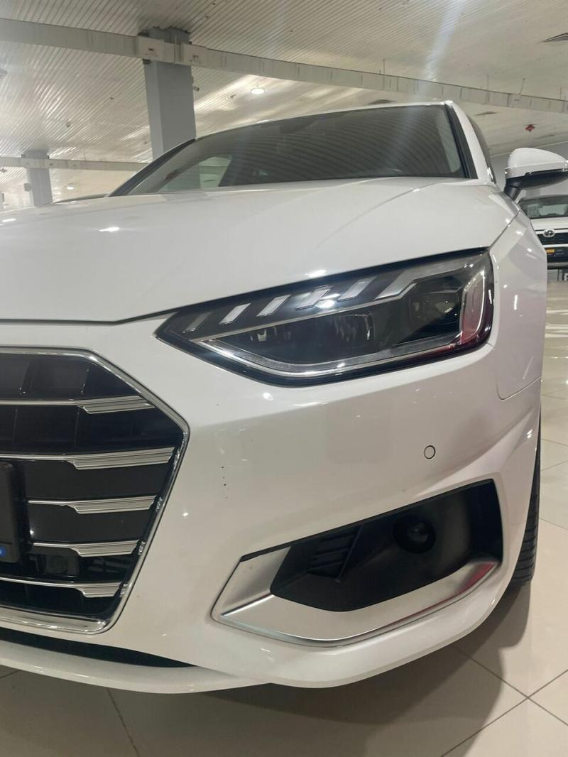 Audi / A4 / 2.0 AMT 4WD (252 л.с.) / WAUZZZF48NN005076 / 16 000 000,00 ₽