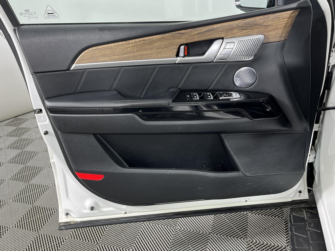 Kia Mohave  Luxe