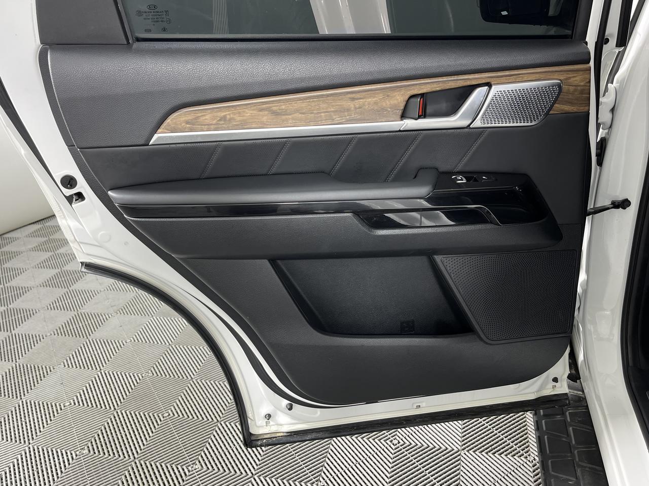Kia Mohave  Luxe