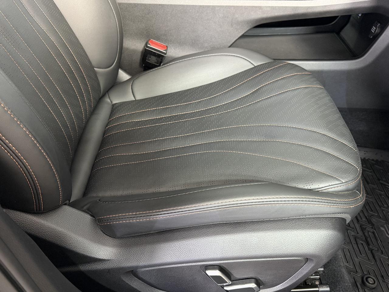 Geely Preface  Флагман