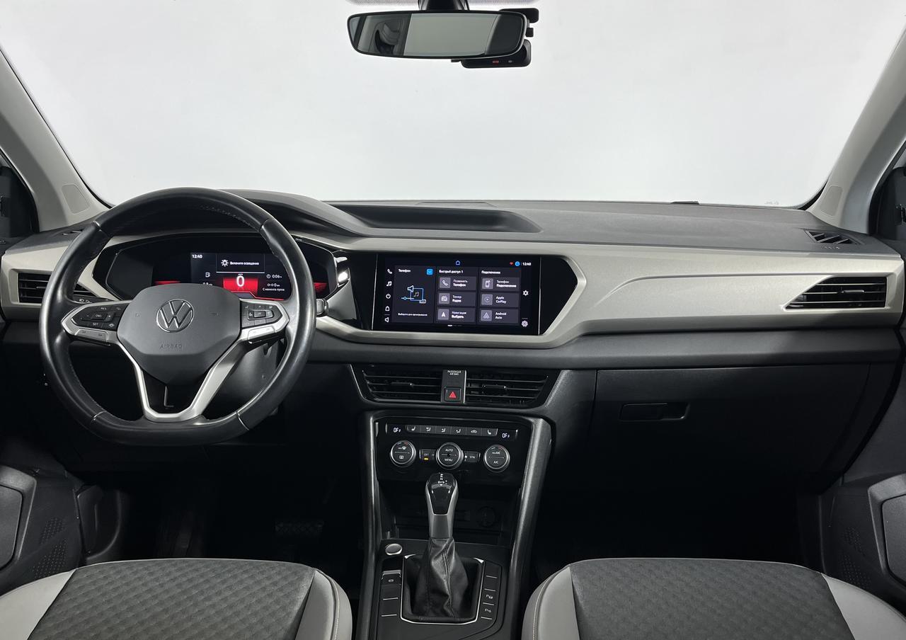 Volkswagen Taos  