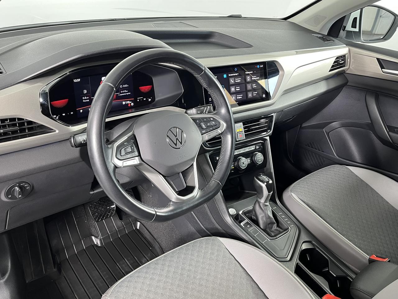 Volkswagen Taos  