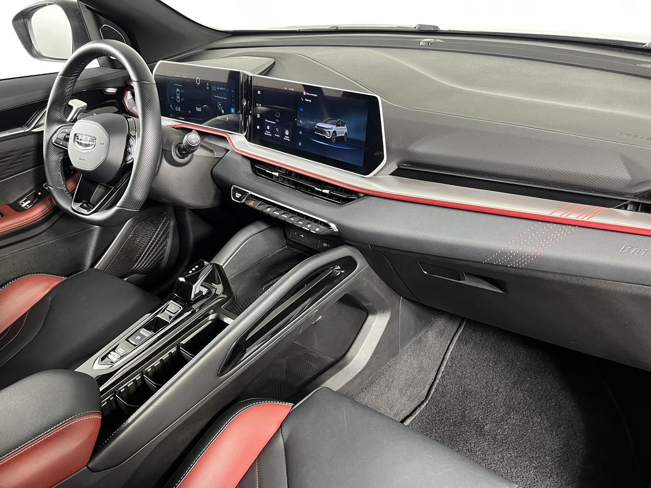 Geely Coolray  
