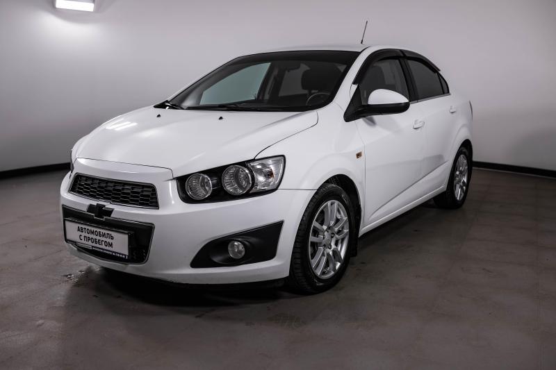 Chevrolet Aveo 1.6 MT (106 л. с.)
